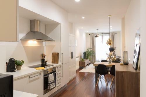 Los Apartamentos de Elena, Centro Hist�rico Y Ascensor