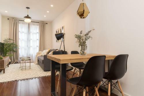 Los Apartamentos de Elena, Centro Hist�rico Y Ascensor