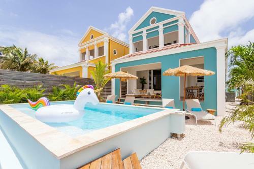 Villa Laguna In Water Villas