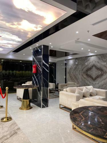 ???? ????? Thekra Hotel
