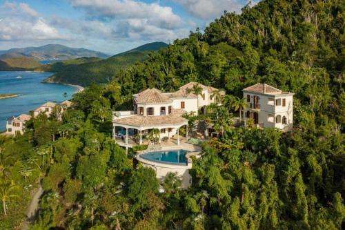 Villa A+ Location-breathtaking View-1st Time Avail