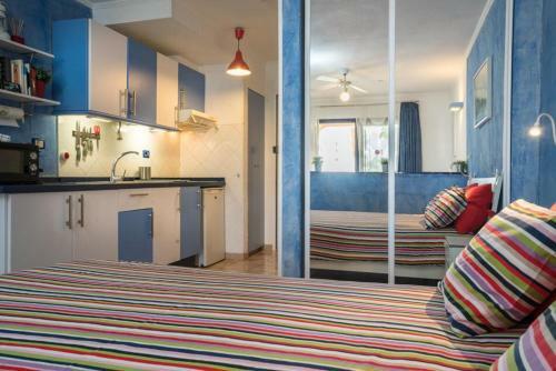 Cosmocom Apartments In Tenerife