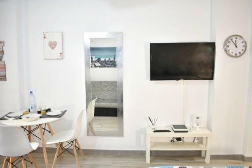 Cosmocom Apartments In Tenerife