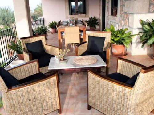 Luxury Villa In Manacor With Private Swimming Pool