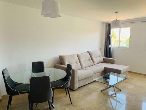 Amphora Beach 2 Bed Apartment