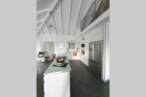 Villa White Piscine � D�bordement