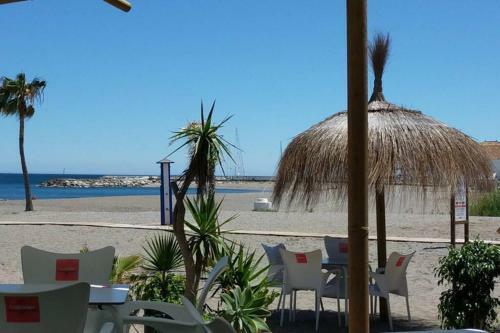 Apartamento Primera L�nea de Playa Costa Del Sol