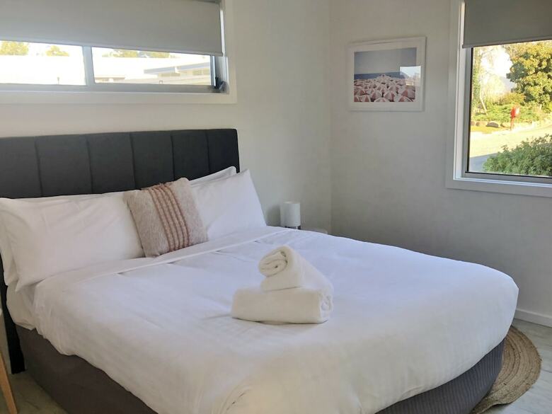 Hotel Eastcoast Central Watersedge Resort
