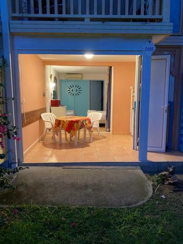 Apartamento Studio Choupette R�sidence Mahogany Anse Caritan Rdc
