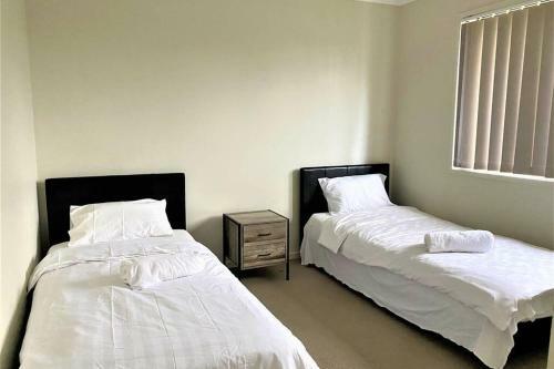 Award Winner House 4 Beds 2 Baths Airconditioned In Gladstone