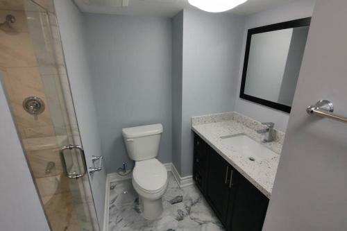 Self-contained 2br Apt In A Gorgeous Neighborhood