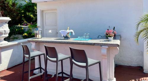 Villa Jade Luxury Full Service Staff Villa