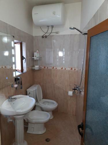 Hostal Romeo's Guest House