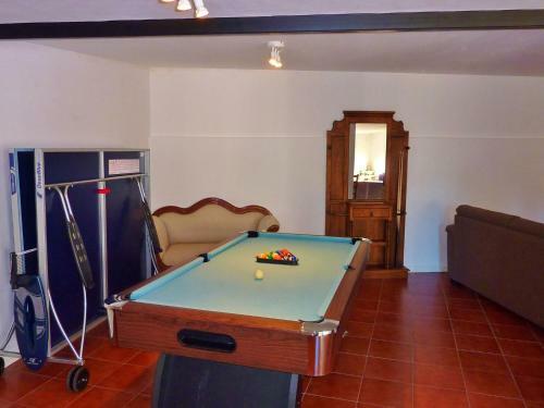 Luxurious Villa In Marbella With Swimming Pool