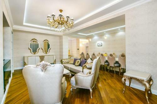 Nizami Street Vip Apartment