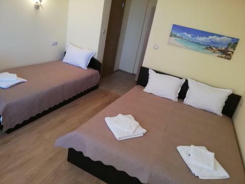 Hostal Guest House Aheloy 2020
