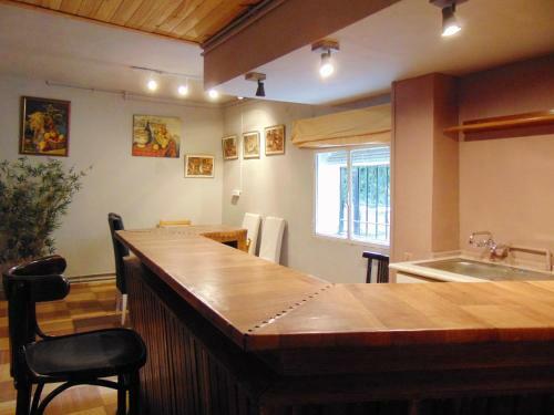 Villa Casa En Miraflores, Para Grupos Con Piscina, Barbacoa, Barra de Bar