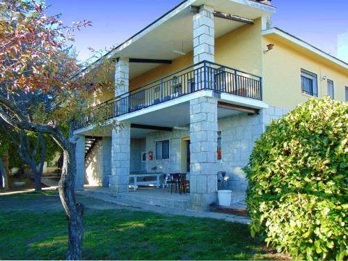 Villa Casa En Miraflores, Para Grupos Con Piscina, Barbacoa, Barra de Bar