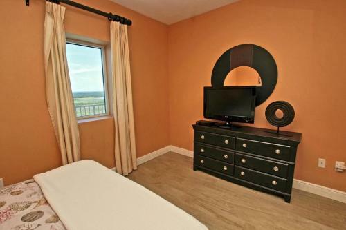 San Carlos Penthouse 4 By Youngs Suncoast