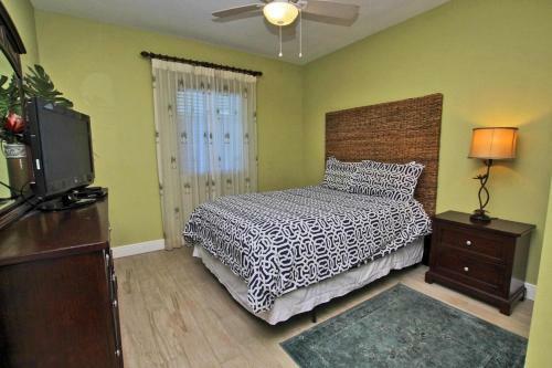 San Carlos Penthouse 4 By Youngs Suncoast