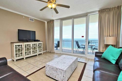 Colonnades 1202 By Youngs Suncoast