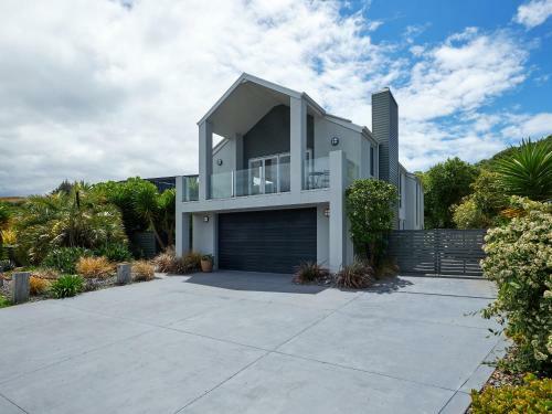 Seaside Serenity - Kaikoura Holiday Home