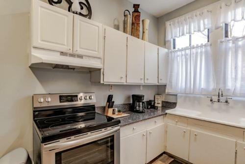 Apartamento Dauphin District Darling #1-downtown, Restaurants
