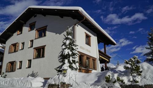 Hostal Haus Vasul