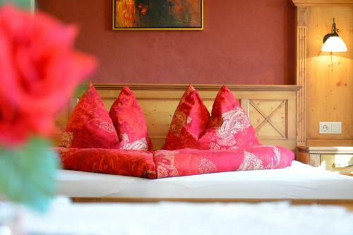 Hostal G�stehaus & Heuriger Turm Wachau