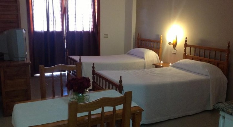 Apartamentos Frontera