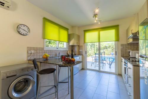 Villa Oposite Nissi Beach 100 Meters
