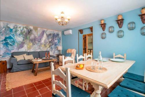 Villa Zalea Real -super Ideal Grupos, Piscina !