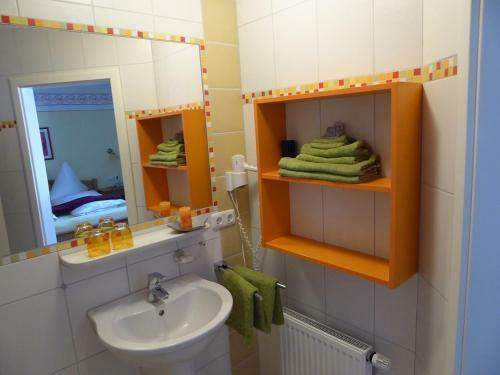 Hostal Pension Roseng�rtchen