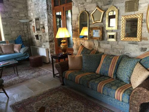 Katikia Emma