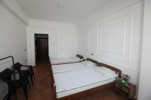 Beni Hotel Saranda Bitcoin Hotel And Hostel