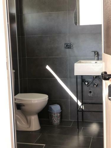 Beni Hotel Saranda Bitcoin Hotel And Hostel
