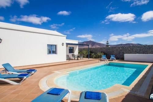 Villa Tamia & Atl�ntico Marina Rubic�n