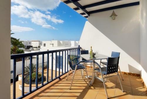 Charming 2-bed Apartment Number 4 In Playa Blanca