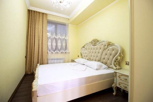 Al Sheikh 5 Bedroom Luxury Apartment 1