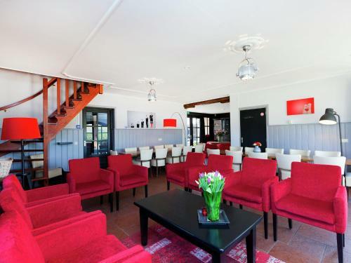 Luxurious Mansion In North Brabant With Garden