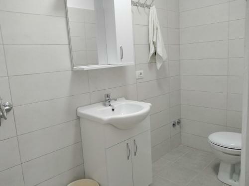 Hostal Rowdy Guest House At City Centre
