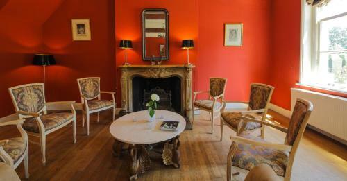 Bed & Breakfast Kasteel Ophemert