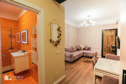 Miku Apartment-perfect 1bd At Komuna E Parisit