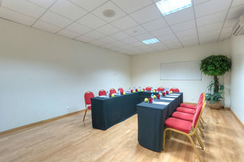 Hotel TRYP Dona Maria