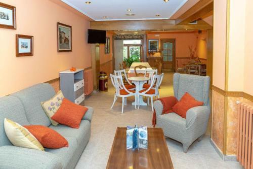 Casa Rural Az�a