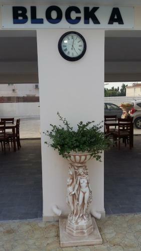 Apartamento Carisa Livadia Gardens