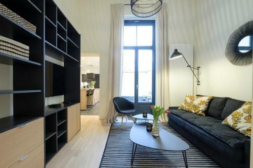 Fabulous Apartments In Ch�telain Area