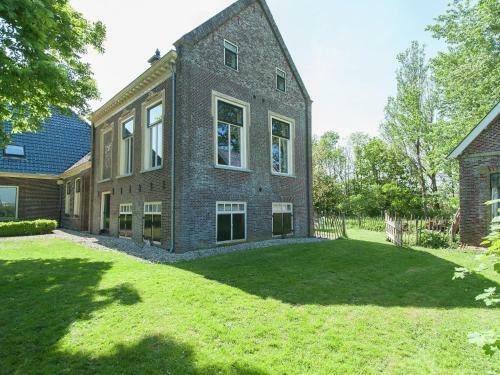 Elegant Holiday Home In Easterlittens On Farm