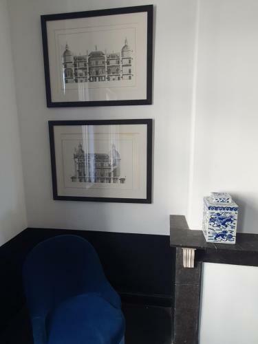 Hostal B96 Suites