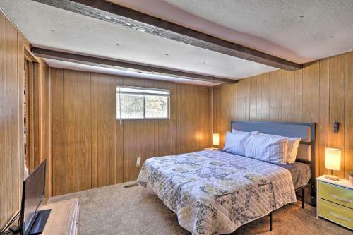 Cozy Cabin Retreat With On-site Trail Access!
